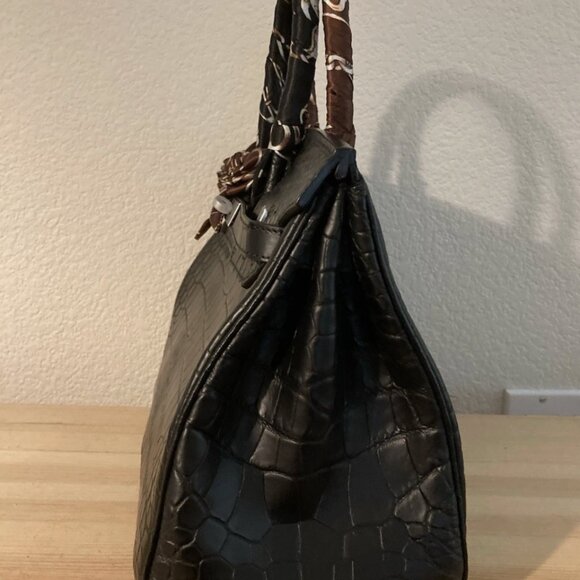 Black Crocodile Embossed Handbag Silver 30cm - Picture 4 of 9